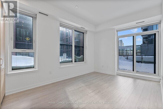 Photo du bâtiment - 30 Dreamers Wy