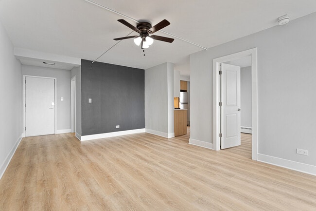 Foto del edificio - 5858 N Sheridan Rd