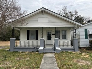 Building Photo - 609 Marstellar St