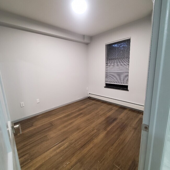 Foto del edificio - 232 1st St