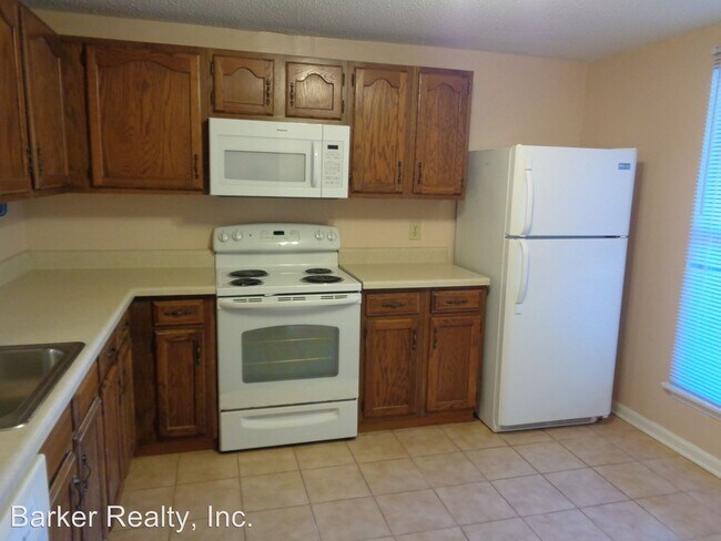 Foto del edificio - 3 br, 2.5 bath House - 1705 Murad Ct.