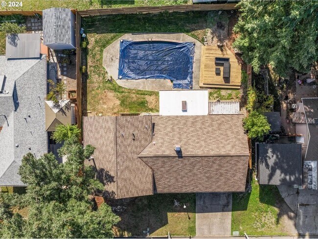 Foto del edificio - 18450 SW Deline St