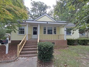 Building Photo - 1209 S Greene St