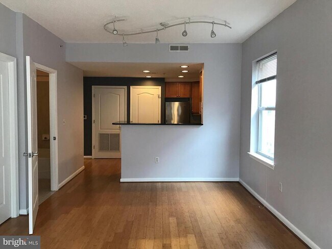 Foto del edificio - 1111 11th St NW