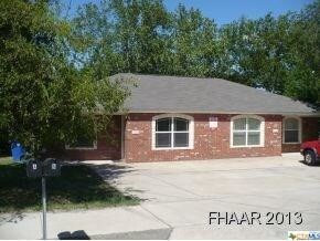 Primary Photo - 1104 W Avenue B
