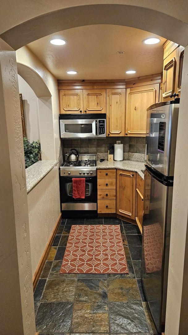 Foto del edificio - 840 Bigler Ln