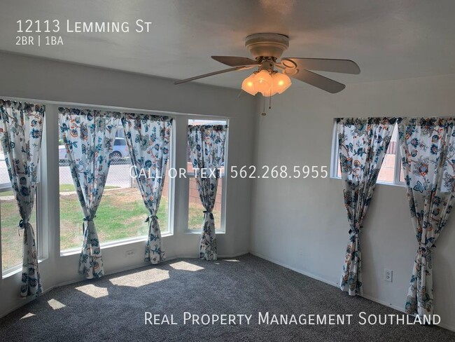 Foto del edificio - 12113 Lemming St
