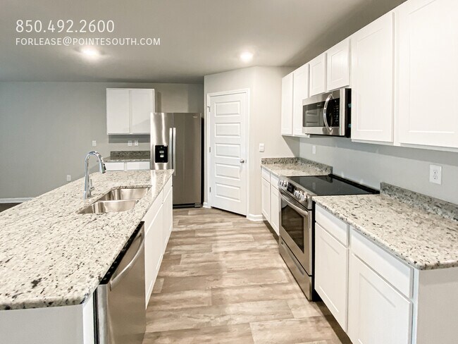 Foto del edificio - Rental in Old Field Subdivision