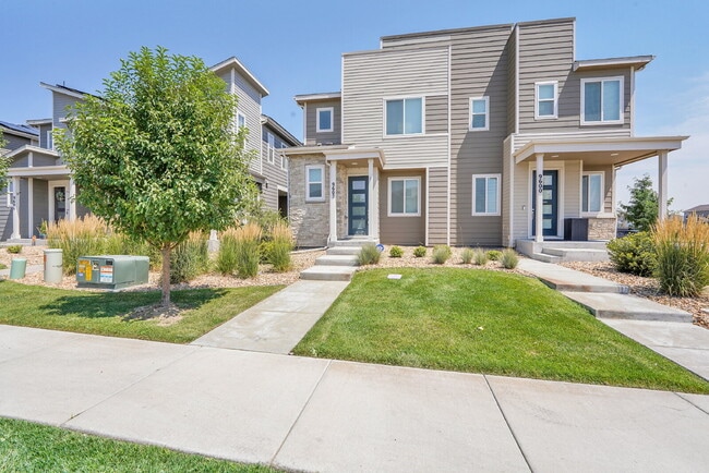 Building Photo - $2,450.00 - 3 Bedrooms, 3 Bathrooms, Singl...