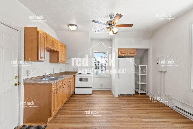 Foto del edificio - 902 W Mansfield Ave