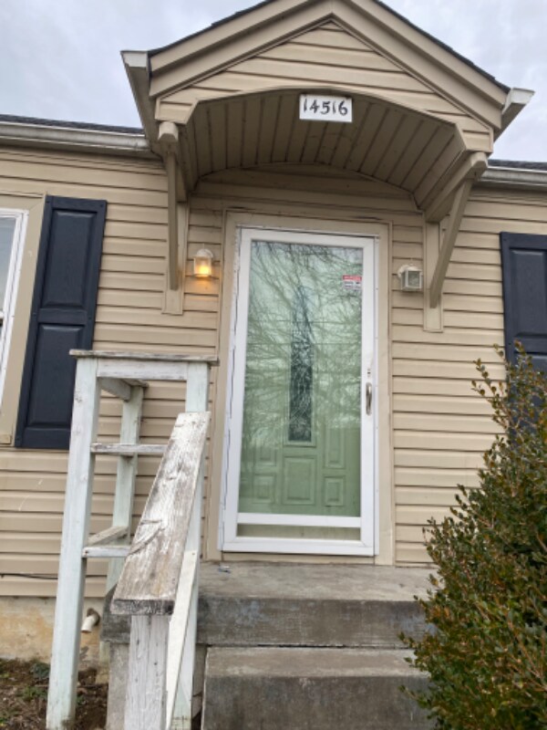 14516 Dixie Hwy, Louisville, KY 40272 House for Rent in Louisville