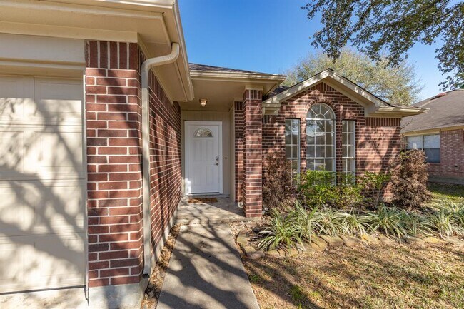 Building Photo - 3422 Keygate Dr