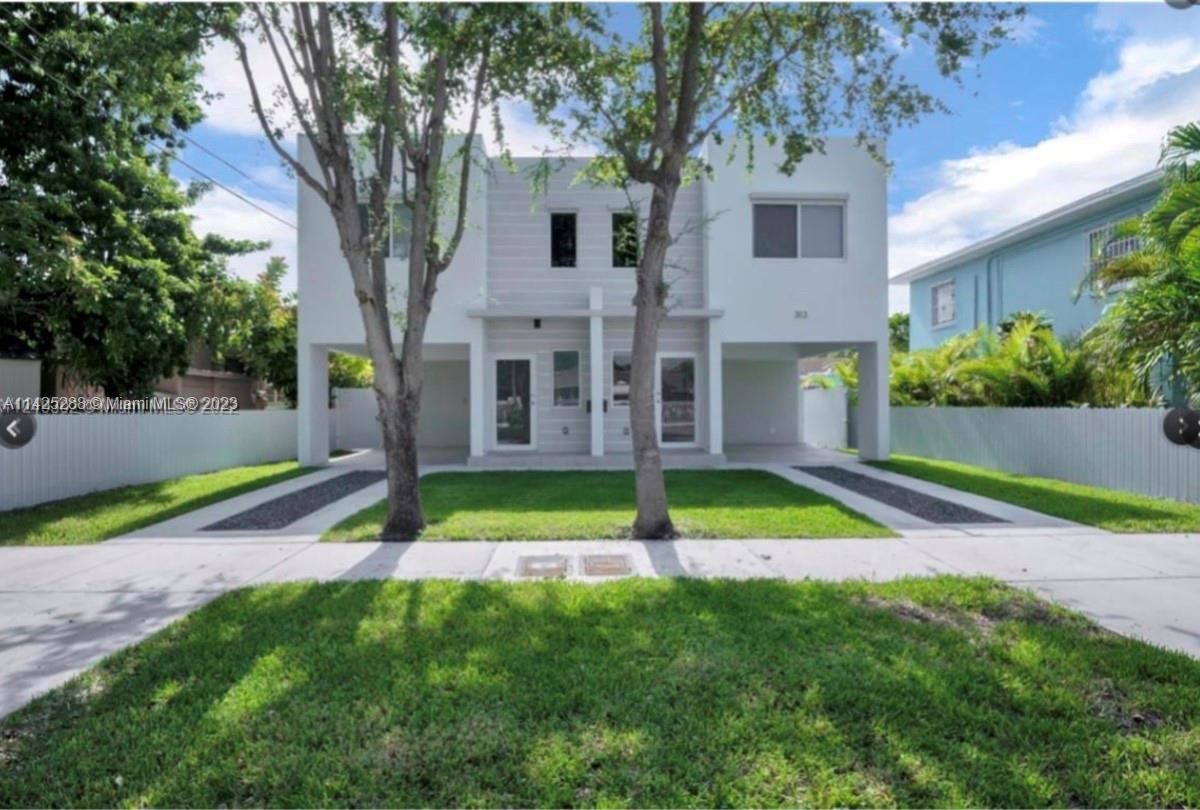 Foto del edificio - 313 NW 34th Ave