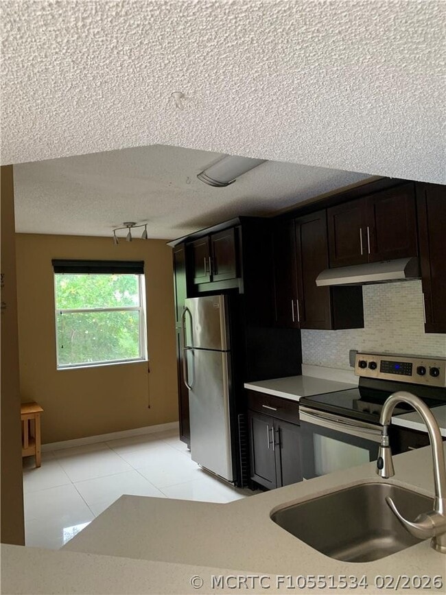 Building Photo - 8891 Wiles Rd