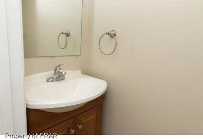 Foto del edificio - 422 Kirkcaldy Ct