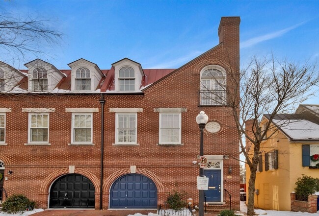 Photo - 3230 Volta Pl NW House