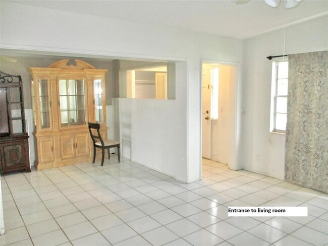 Foto del edificio - 1259 Waverly Dr