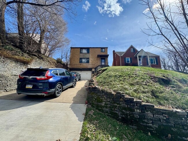 Photo - 229-231 Marylea Avenue (LO) Apartment