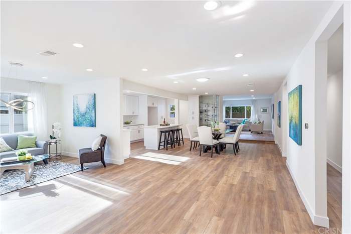 Foto principal - 6087 Lake Nadine Pl