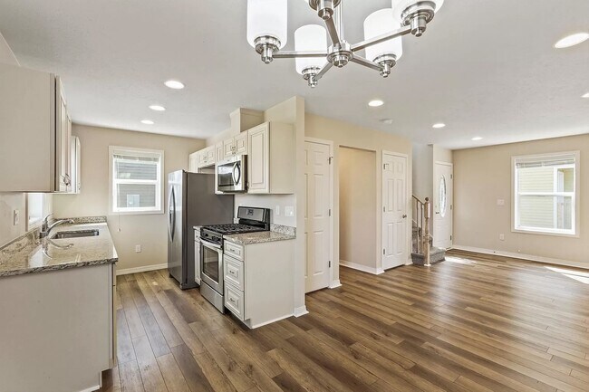 Foto del edificio - 7125 N Crestline St