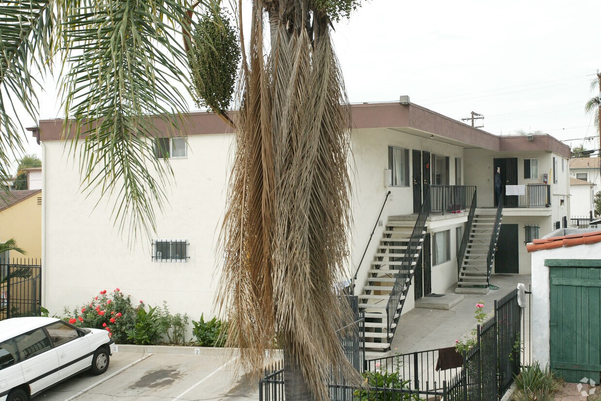 Foto del edificio - 4170 N 48th St