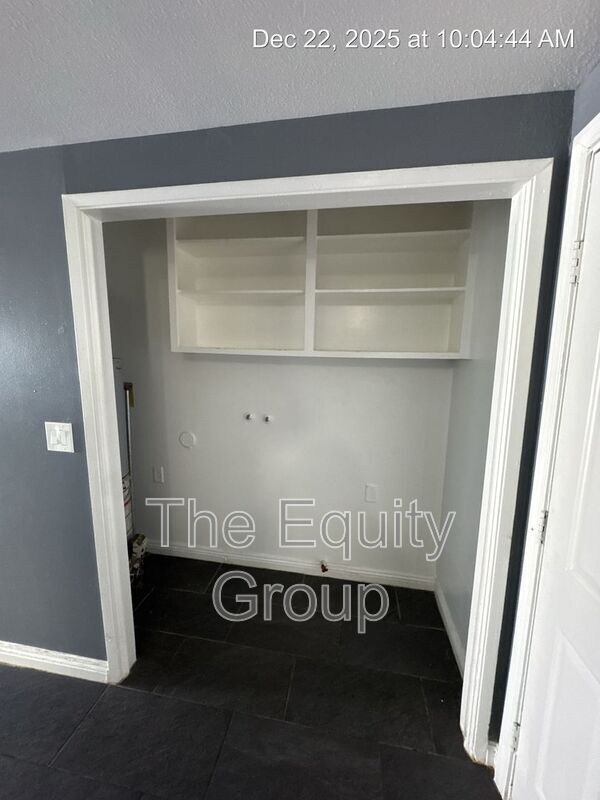 Foto del edificio - 510 N Encina St