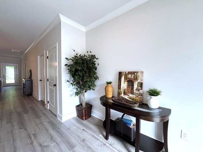 Photo - 66 Village Ct Townhome