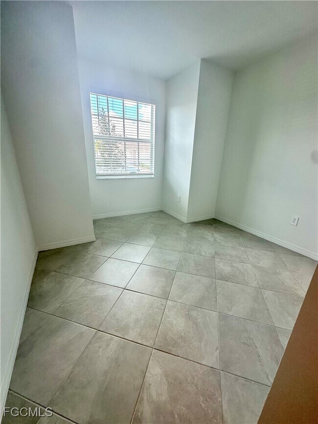 Foto del edificio - 20610 Hazelnut Ct