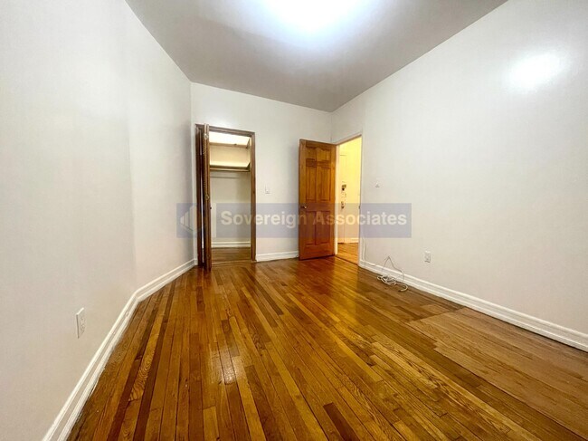 Foto del edificio - 112 Haven Avenue