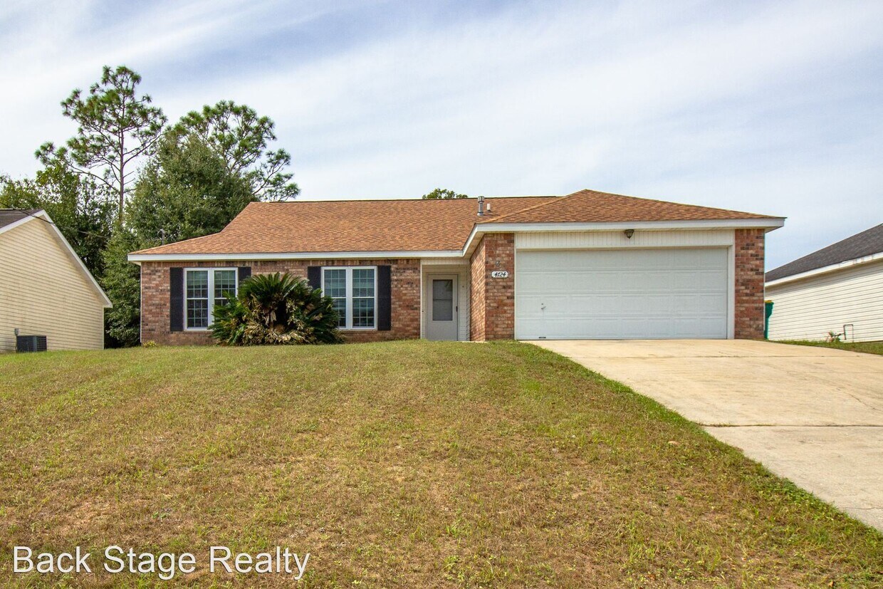 4 br, 2 bath House 4724 Whitewater Ln House Rental in Crestview, FL
