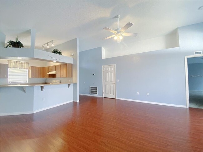 Building Photo - 445 Savanna Pointe St