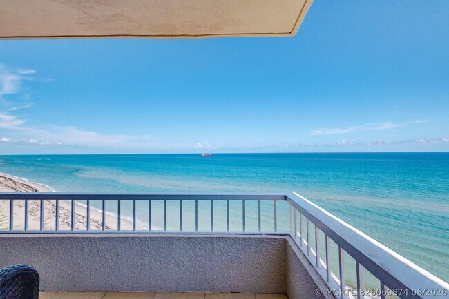 Building Photo - 5540 N Ocean Dr