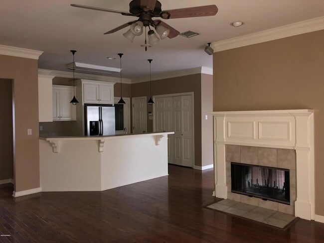 Foto del edificio - 112 Cherry Bark Ln