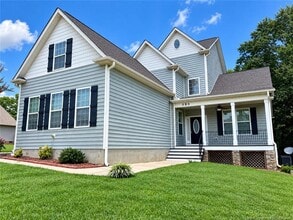 Building Photo - 586 Ruth Cir