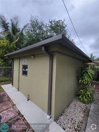 Building Photo - 2534 Taft St