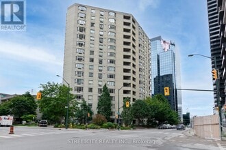 Building Photo - 500-1500 Talbot St