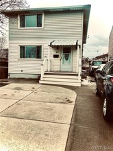 Building Photo - 47 Awood Pl