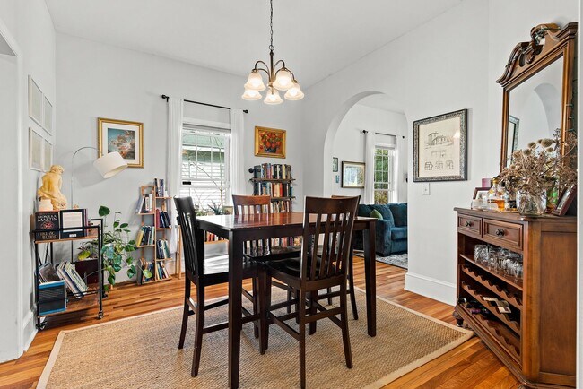 Foto del edificio - Gorgeous Home in Durham!