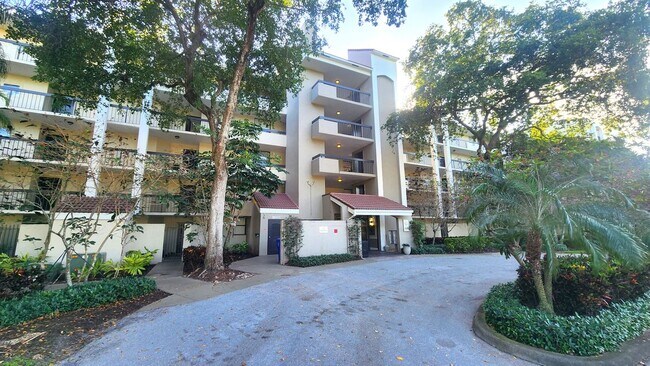 Foto del edificio - 820 Lavers Cir