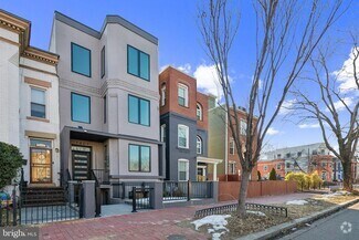 Building Photo - 1407 1st St NW