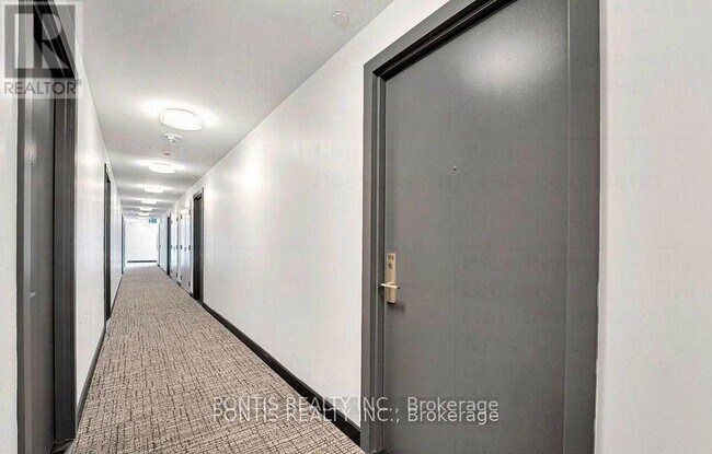 Photo du bâtiment - 86 Dundas St E