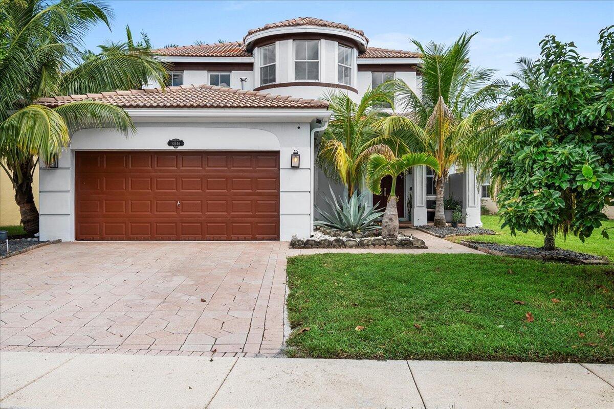 Foto principal - 10546 Galleria St