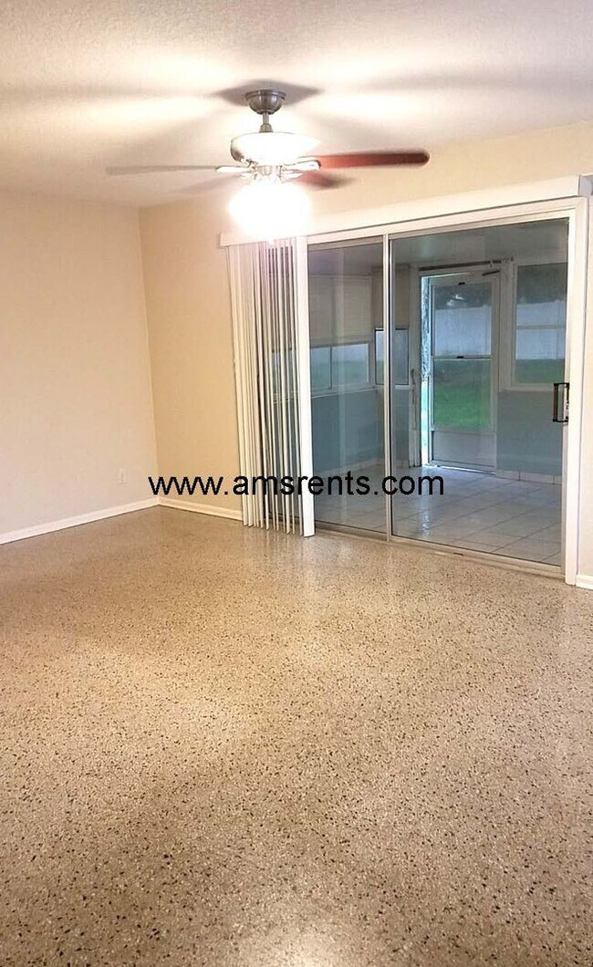 Foto del edificio - Charming 3-bedroom home in Villages of Southport community in Orlando