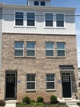 Building Photo - 1A Ford St