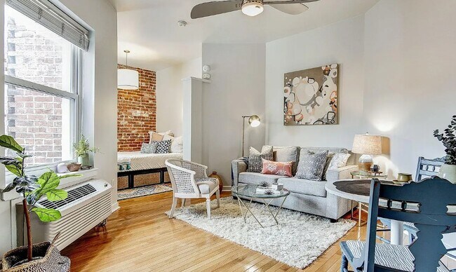 Foto del edificio - 1413 T St NW