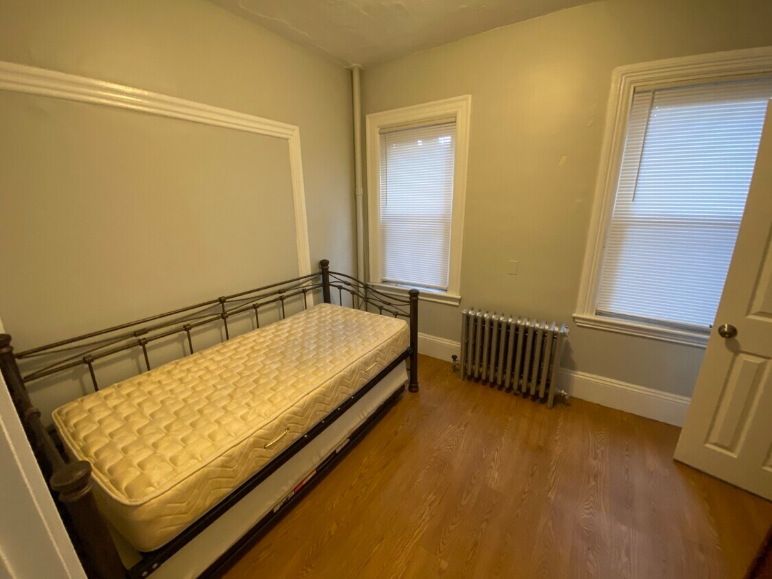 Primary Photo - 78 Beacon St