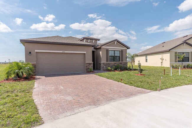 Foto del edificio - 1753 Farmhouse Rd SE