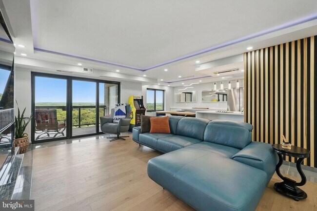 Foto del edificio - 309 Yoakum Pkwy