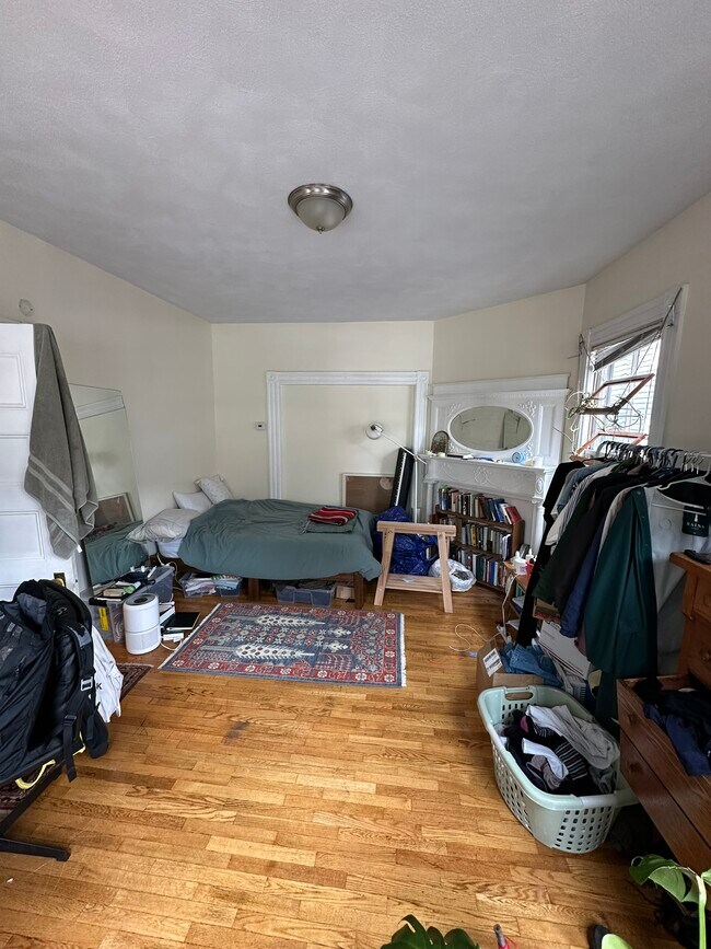 Building Photo - 33 Stone Ave Building Photo - 33 Stone Ave