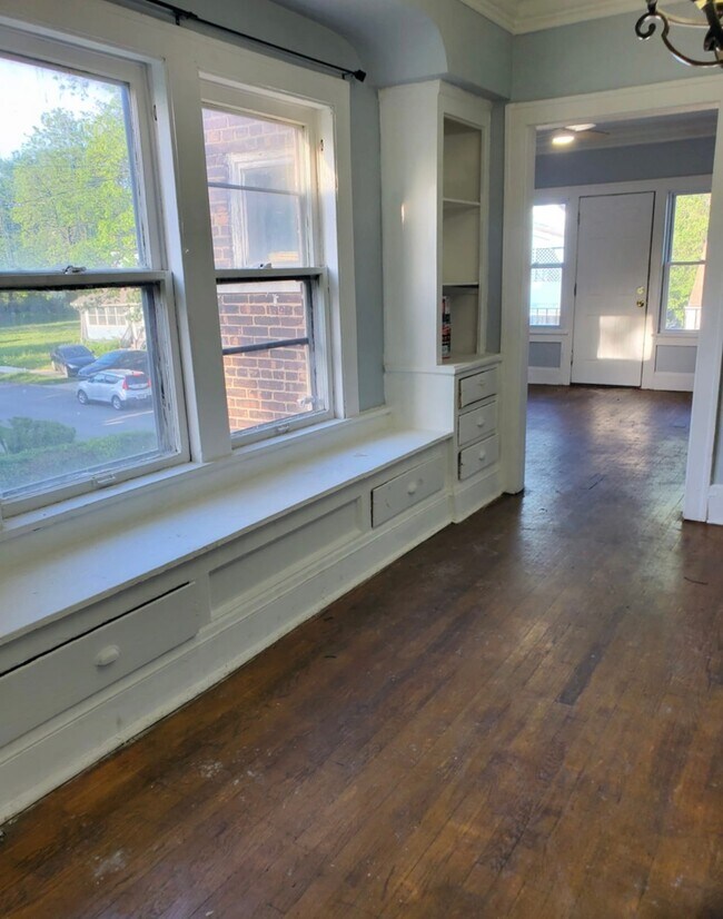 Foto del edificio - 3390 E 143rd St